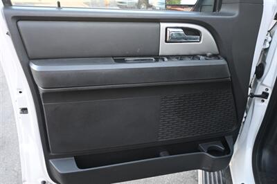 2013 Ford Expedition Limited   - Photo 17 - Norwalk, CA 90650-2241