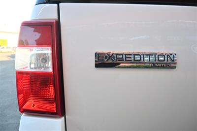 2013 Ford Expedition Limited   - Photo 9 - Norwalk, CA 90650-2241