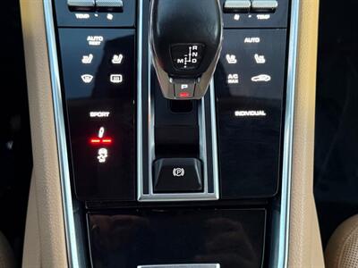 2018 Porsche Panamera 4S   - Photo 48 - Norwalk, CA 90650-2241