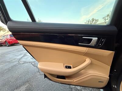 2018 Porsche Panamera 4S   - Photo 33 - Norwalk, CA 90650-2241