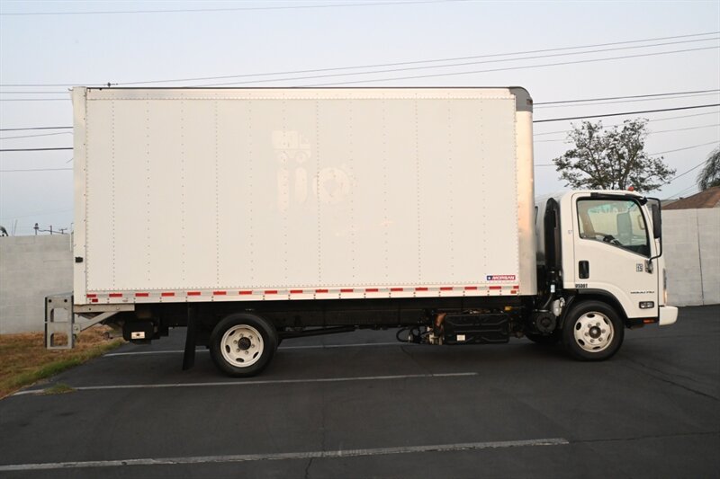 2021 Chevrolet Silverado 5500HD photo 13