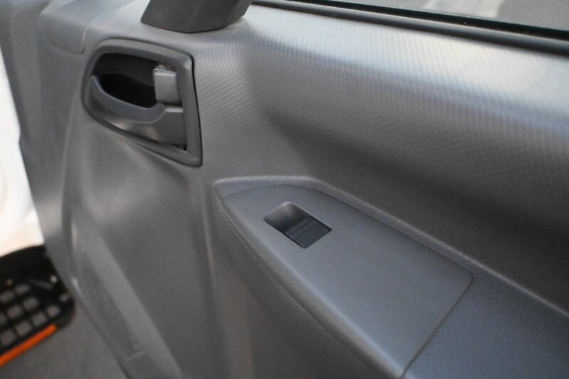 2021 Chevrolet Silverado 5500HD photo 29