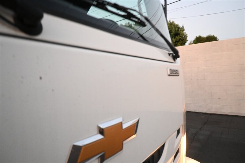 2021 Chevrolet Silverado 5500HD photo 33