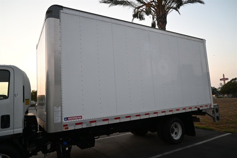 2021 Chevrolet Silverado 5500HD photo 7
