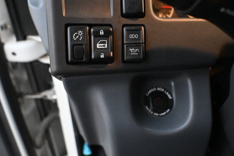 2021 Chevrolet Silverado 5500HD photo 23