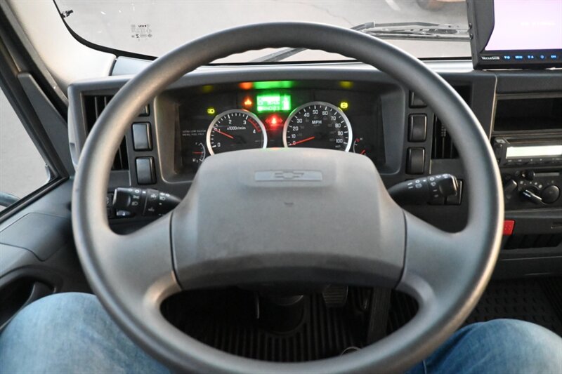 2021 Chevrolet Silverado 5500HD photo 22