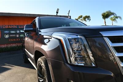 2015 Cadillac Escalade ESV Premium   - Photo 32 - Norwalk, CA 90650-2241