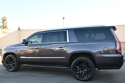 2015 Cadillac Escalade ESV Premium   - Photo 15 - Norwalk, CA 90650-2241