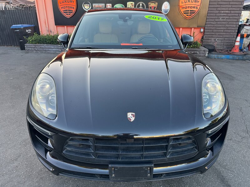 2017 Porsche Macan GTS  