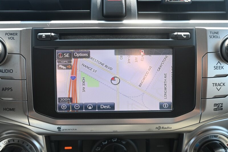 2014 Toyota 4Runner SR5 Premium photo 31