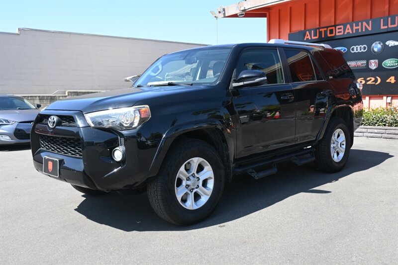 2014 Toyota 4Runner SR5 Premium photo 3