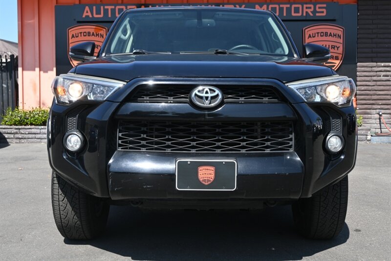 2014 Toyota 4Runner SR5 Premium photo 2