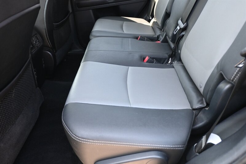 2014 Toyota 4Runner SR5 Premium photo 36
