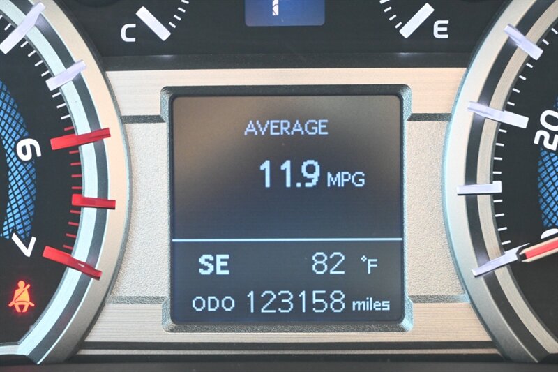 2014 Toyota 4Runner SR5 Premium photo 23