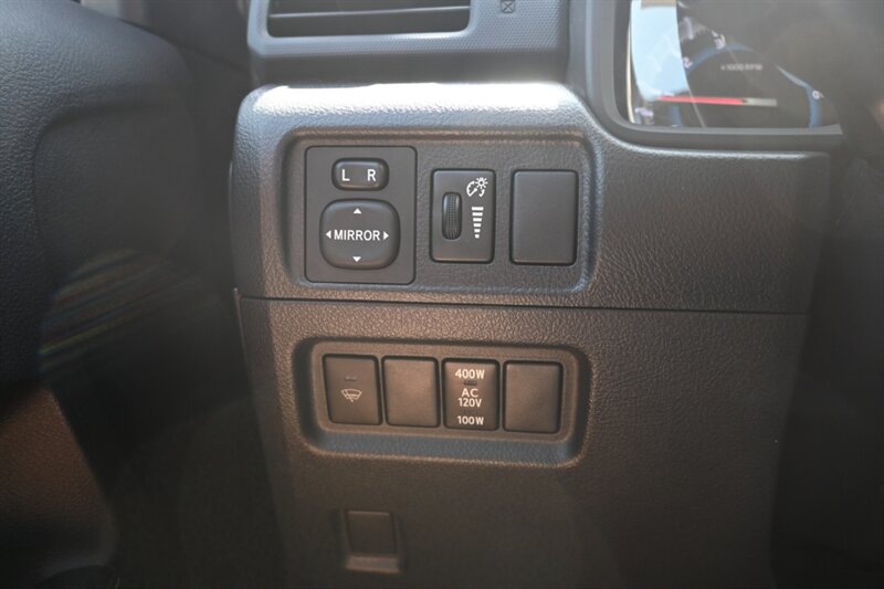 2014 Toyota 4Runner SR5 Premium photo 28