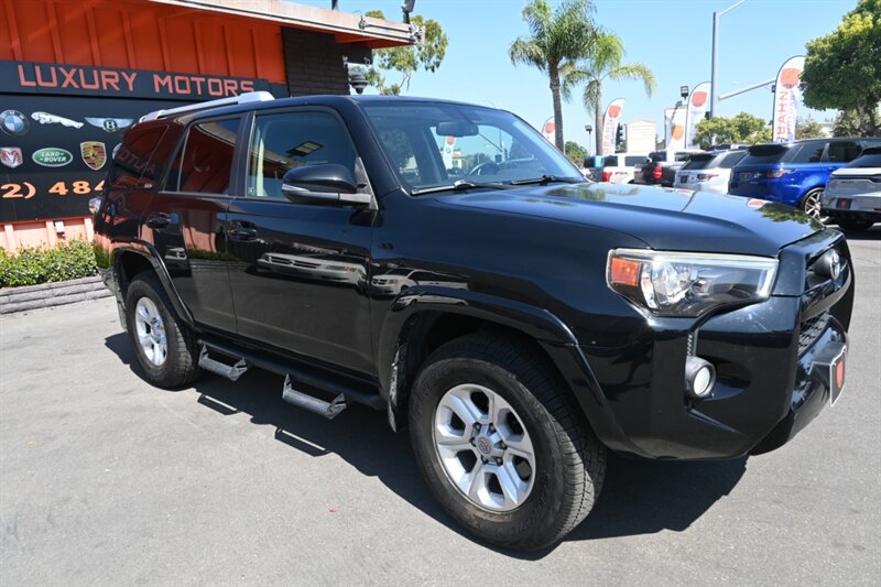 2014 Toyota 4Runner SR5 Premium photo 11
