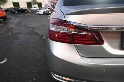 2017 Honda Accord Touring V6 - Photo 5 - Norwalk, CA 90650-2241