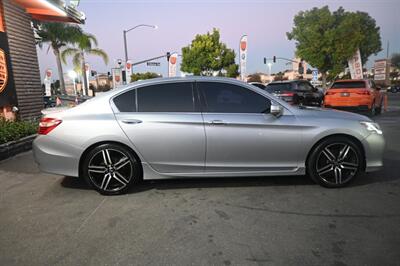 2017 Honda Accord Touring V6 - Photo 9 - Norwalk, CA 90650-2241