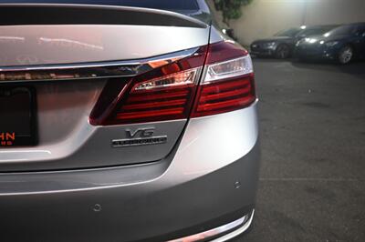 2017 Honda Accord Touring V6 - Photo 7 - Norwalk, CA 90650-2241
