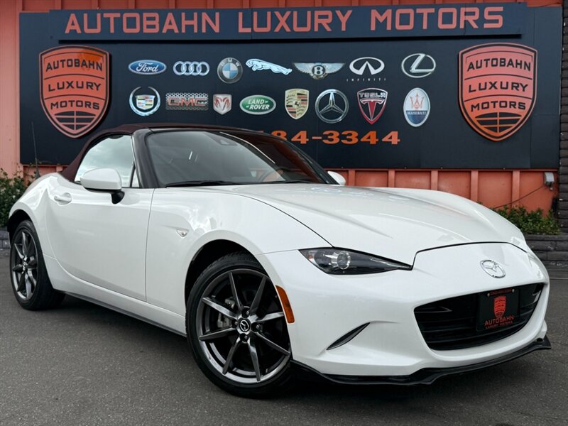 2018 Mazda MX-5 Miata Grand Touring's photo