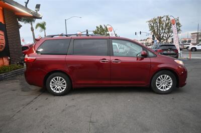 2015 Toyota Sienna XLE Premium 8-Passenger   - Photo 13 - Norwalk, CA 90650-2241