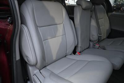 2015 Toyota Sienna XLE Premium 8-Passenger   - Photo 41 - Norwalk, CA 90650-2241