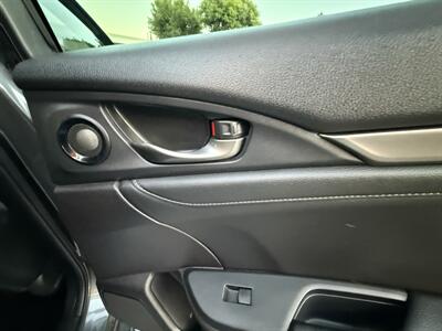 2017 Honda Civic Sport Touring   - Photo 28 - Norwalk, CA 90650-2241
