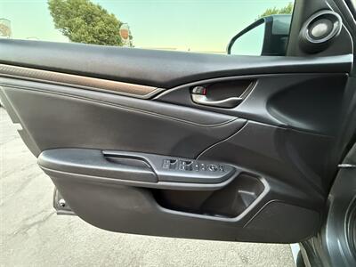 2017 Honda Civic Sport Touring   - Photo 17 - Norwalk, CA 90650-2241