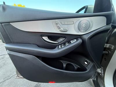 2019 Mercedes-Benz GLC GLC 300 - Photo 17 - Norwalk, CA 90650-2241