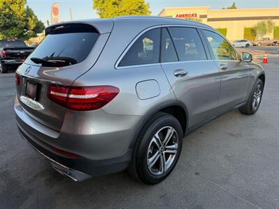 2019 Mercedes-Benz GLC GLC 300 - Photo 13 - Norwalk, CA 90650-2241