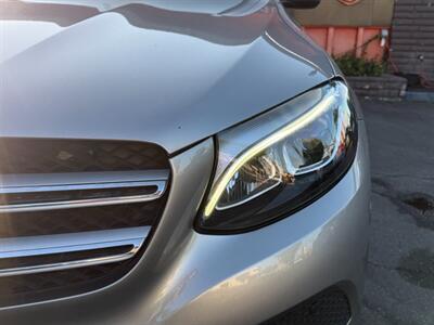 2019 Mercedes-Benz GLC GLC 300 - Photo 5 - Norwalk, CA 90650-2241