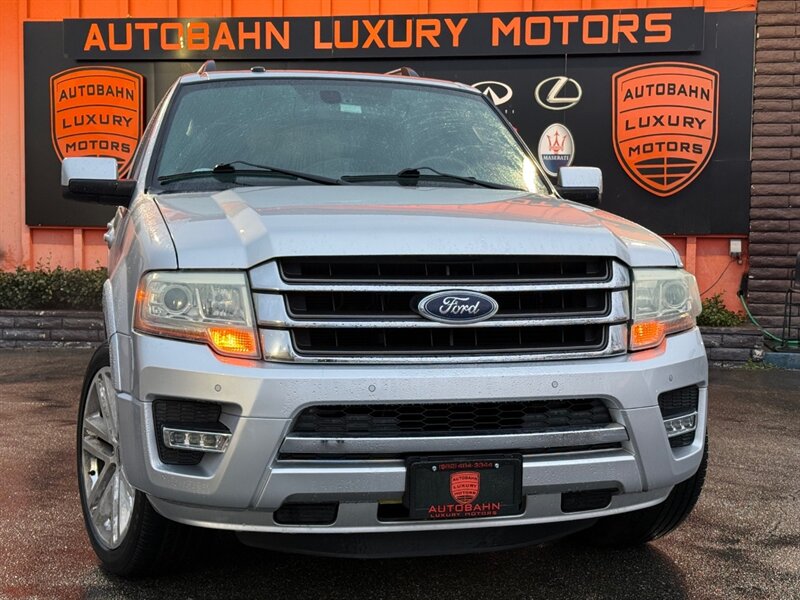 2016 Ford Expedition Limited's photo