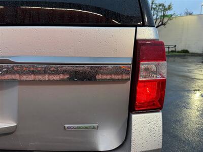 2016 Ford Expedition Limited   - Photo 10 - Norwalk, CA 90650-2241