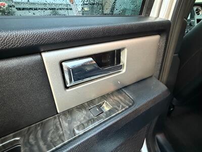 2016 Ford Expedition Limited   - Photo 21 - Norwalk, CA 90650-2241