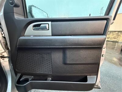 2016 Ford Expedition Limited   - Photo 35 - Norwalk, CA 90650-2241