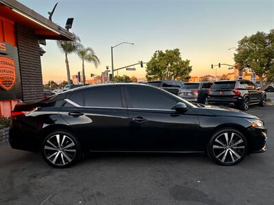 2021 Nissan Altima 2.5 SR   - Photo 14 - Norwalk, CA 90650-2241