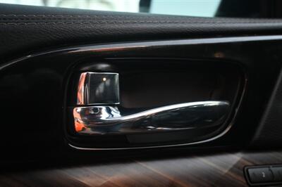 2017 Nissan Maxima Platinum   - Photo 18 - Norwalk, CA 90650-2241