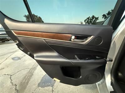 2013 Lexus GS 350   - Photo 24 - Norwalk, CA 90650-2241