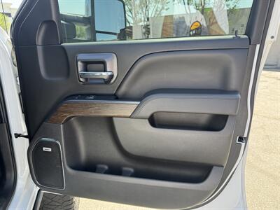 2019 GMC Sierra 2500HD Denali - Photo 46 - Norwalk, CA 90650-2241
