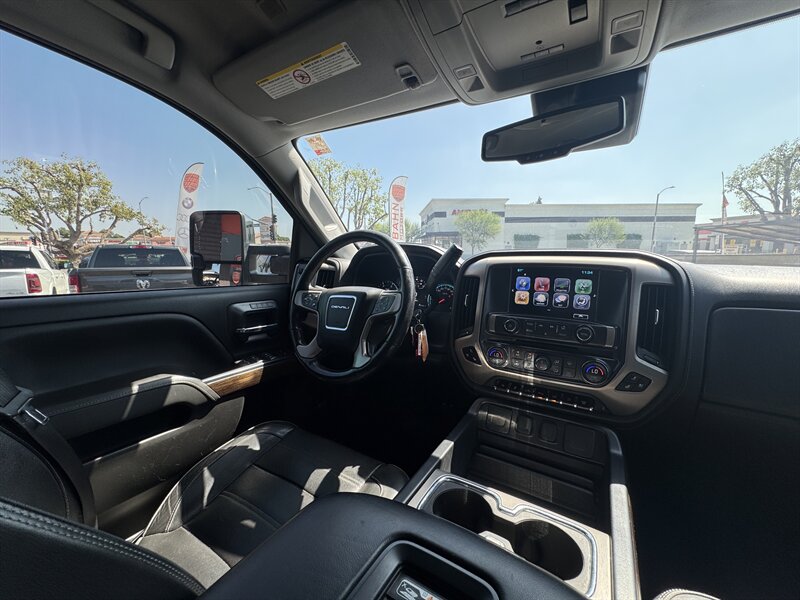 2019 GMC Sierra 2500HD Denali - Photo 40 - Norwalk, CA 90650-2241