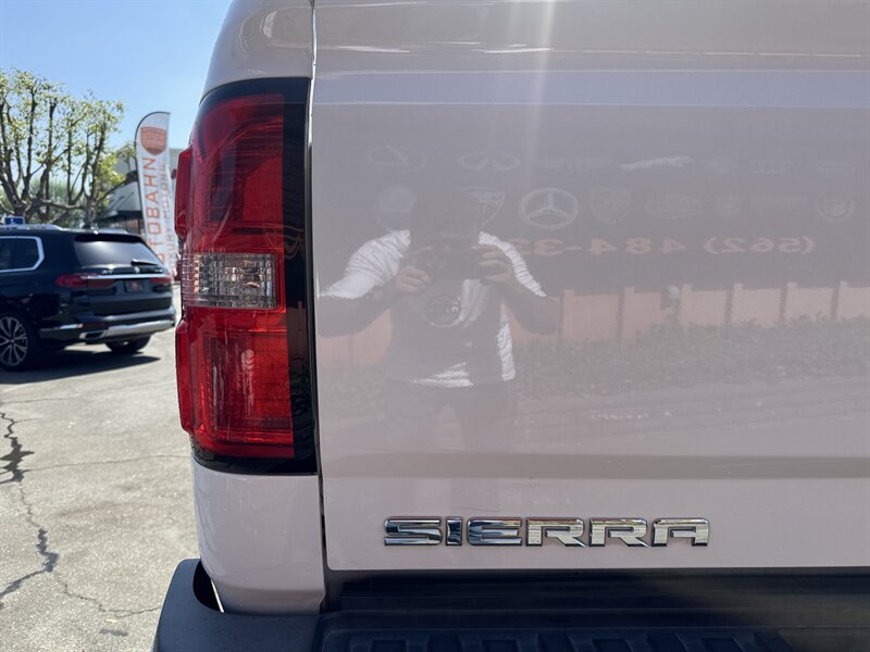 2019 GMC Sierra 2500HD Denali - Photo 16 - Norwalk, CA 90650-2241