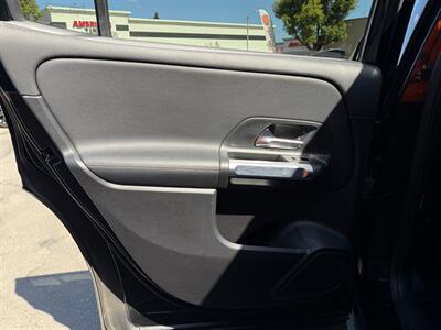 2021 Mercedes-Benz GLB GLB 250 - Photo 16 - Norwalk, CA 90650-2241