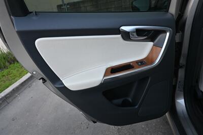 2015 Volvo XC60 T5 Drive-E Platinum - Photo 41 - Norwalk, CA 90650-2241