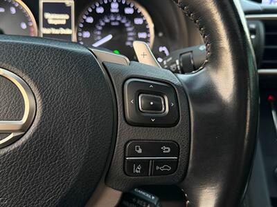 2018 Lexus IS 300 - Photo 30 - Norwalk, CA 90650-2241
