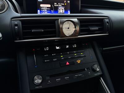 2018 Lexus IS 300 - Photo 44 - Norwalk, CA 90650-2241