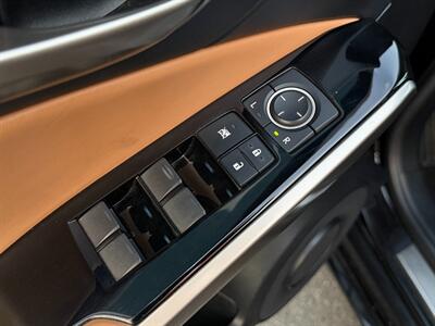 2018 Lexus IS 300 - Photo 22 - Norwalk, CA 90650-2241