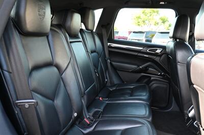 2018 Porsche Cayenne Platinum Edition   - Photo 57 - Norwalk, CA 90650-2241