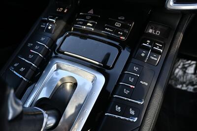 2018 Porsche Cayenne Platinum Edition   - Photo 74 - Norwalk, CA 90650-2241