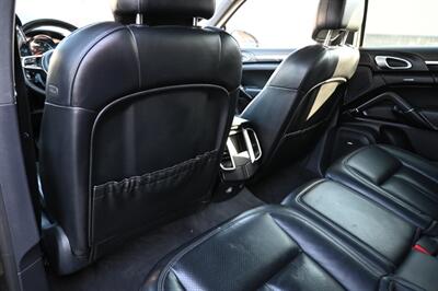 2018 Porsche Cayenne Platinum Edition   - Photo 50 - Norwalk, CA 90650-2241