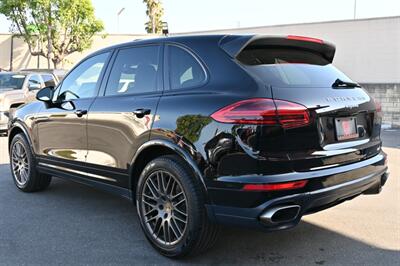 2018 Porsche Cayenne Platinum Edition   - Photo 14 - Norwalk, CA 90650-2241